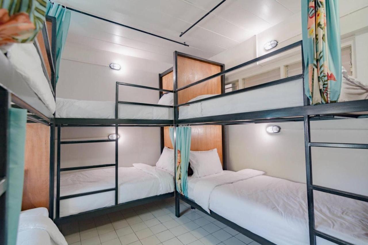 Bed At Beach Hostel Phuket Zewnętrze zdjęcie